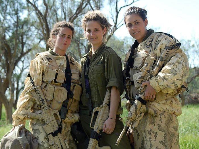 Chicas IDF