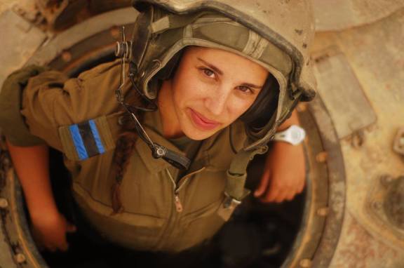 Tanquista femenina israelí